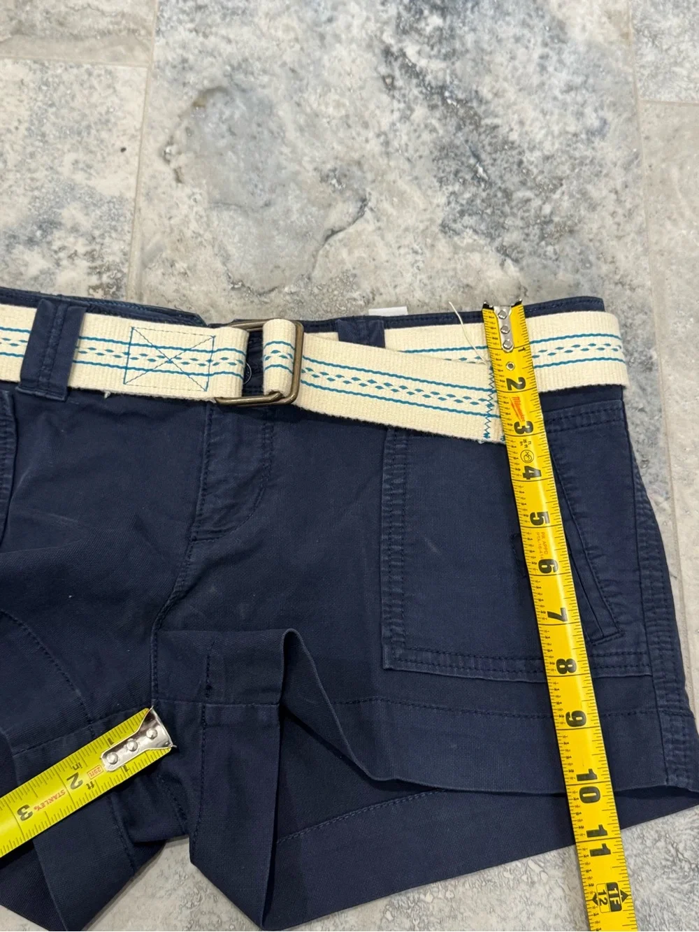 Y2K American Eagle Outfitters Navy Mini Shorts with Cream & Teal Belt
